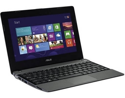 На ноутбуке Asus X102BA мигает экран